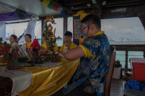 155945_579023255443969_14783590_n