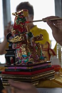 225419_579023895443905_1643159919_n