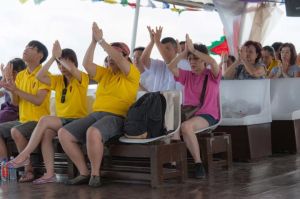 313704_579025555443739_1979742132_n