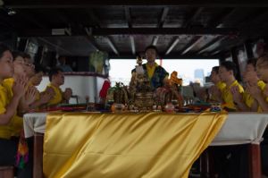 541530_579023758777252_151189125_n