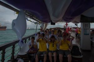 554982_579026772110284_475619340_n