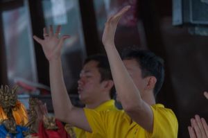 576487_579025728777055_2001018089_n