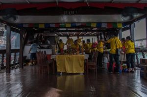 600051_579022665444028_291027747_n